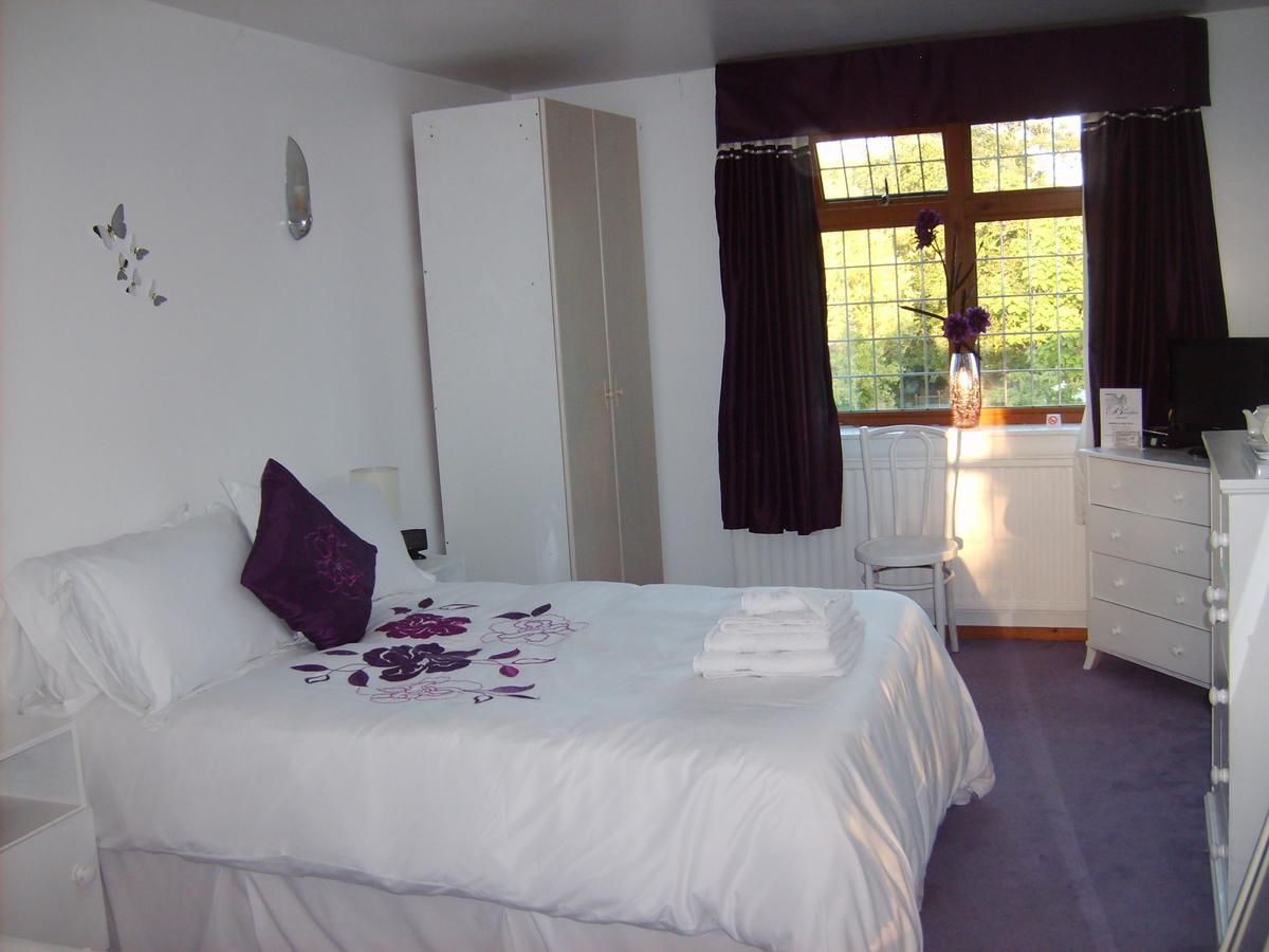 Barnfield B&B Saint Osyth Esterno foto