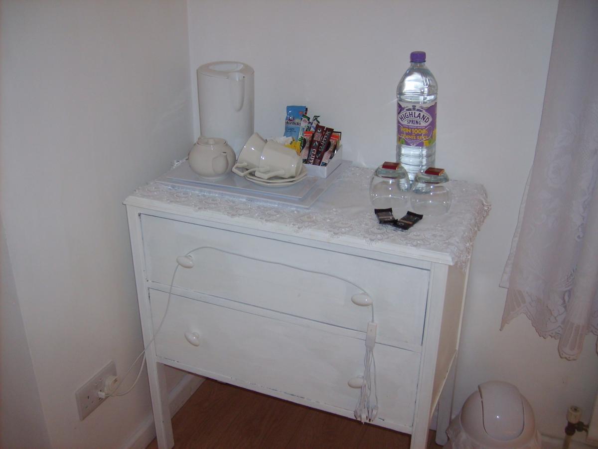 Barnfield B&B Saint Osyth Esterno foto