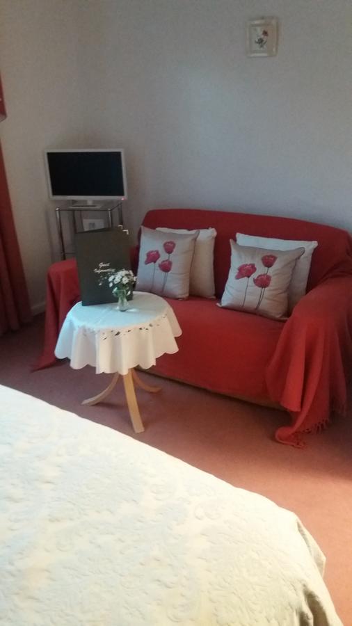 Barnfield B&B Saint Osyth Esterno foto
